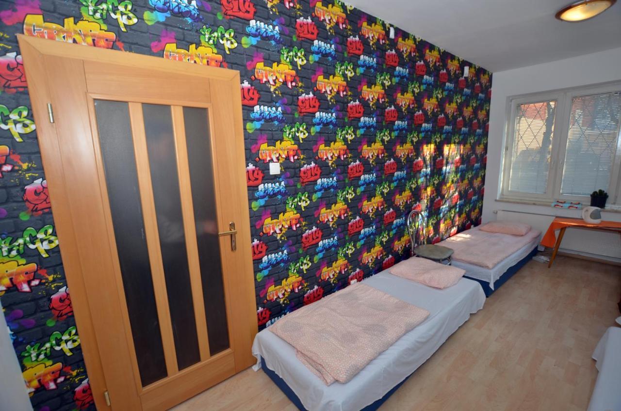 Hostel Madeira Gdansk Exterior photo